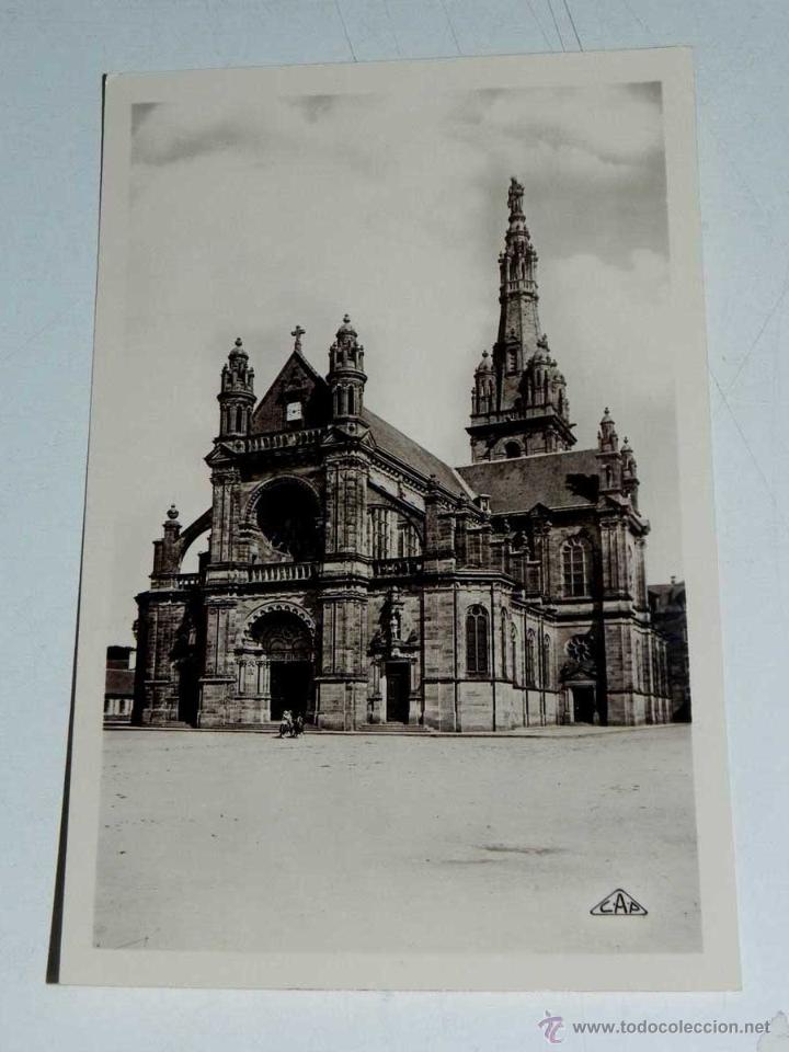 Postais: ANTIQUE CARTE POSTALE - FRANCE - STE-ANNE D,AURAY - LA BASILIQUE - C.A.P. - 2 - NE CIRCULENT PAS