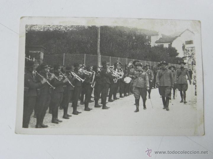 Postales: Antigua foto postal de la banda de musica militar, portuaria de Genova, Italia, a&ntilde;os 30, no circulad