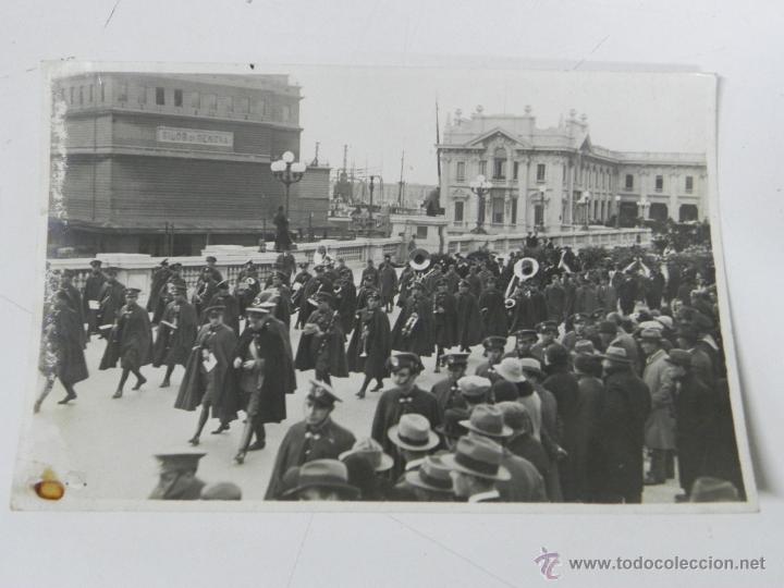 Postales: Antigua fotografia de acto de la banda de musica militar, legionaria portuaria de Genova, Italia, a&ntilde;