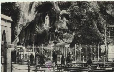 Postais: Lourdes.- La Grotte. Franqueado y fechado en 1953.