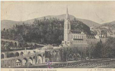 Postcards: Lourdes.- vue laterale de la Basilique. Franqueado y fechado en  1903.