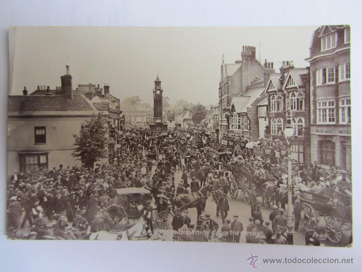 Postales: Postal antigua fotografica Gran Breta&ntilde;a. Epsom, Returning fron the Derby. Circulada 1906. Post Card