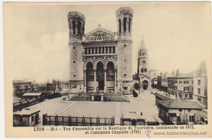 Postcards: Lyon.- Vue d&acute;ensemble sur la Basilique de Fourviere.