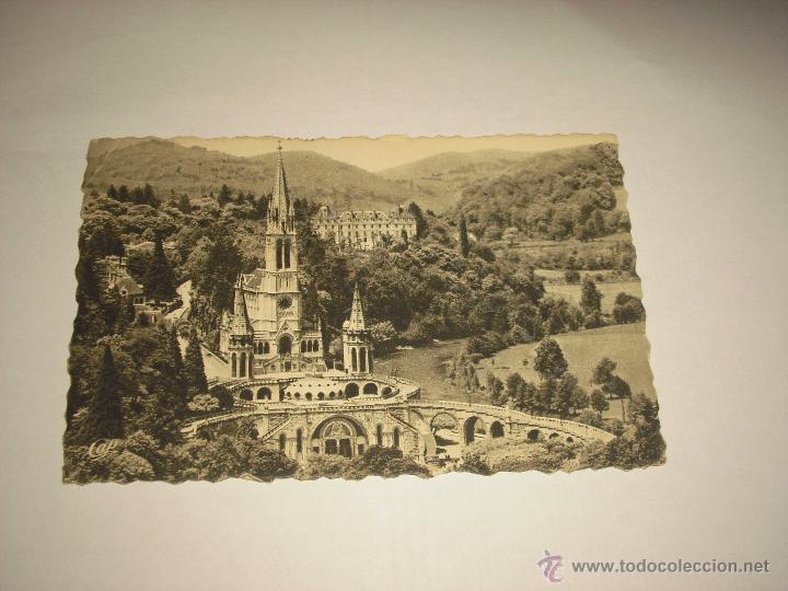 Postales: LOURDES 1709 . LA BASILIQUE . CIRCULADA - Foto 1