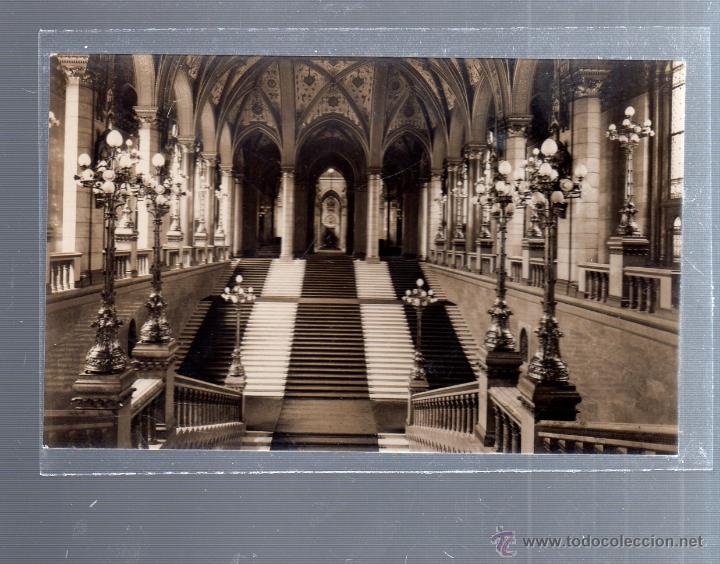 Postkarten: TARJETA POSTAL DE BUDAPEST, HUNGRIA - PARLAMENTO. ESCALERA DE HONOR.