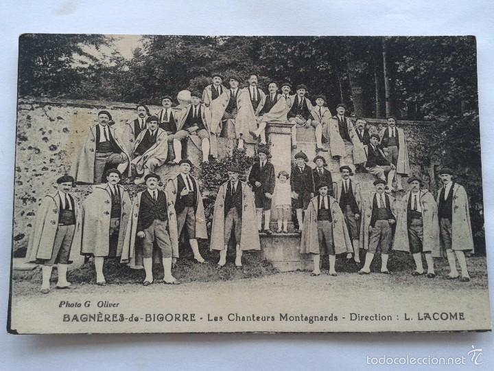 Cartoline: POSTAL -- BAGNERES DE BIGORRE - LES CHANTEURS MONTAGNARDS -- SIN USO --