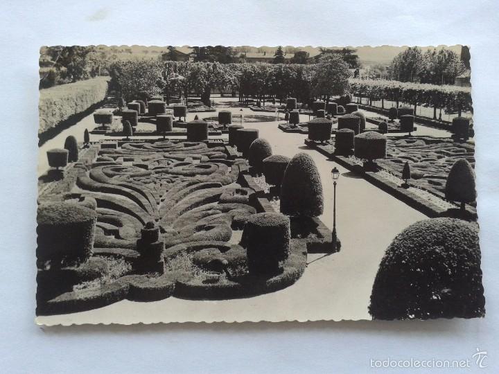 Postais: POSTAL -- CASTRES - JARDIN DE L,EVECHE DESSINE POR LE NOTRE -- CIRCULADA A&Ntilde;O 1955 --