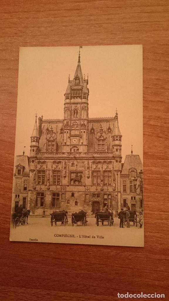 Postcards: POSTAL COMPIEGNE L&acute;HOTEL DE VILLE SIN CIRCULAR