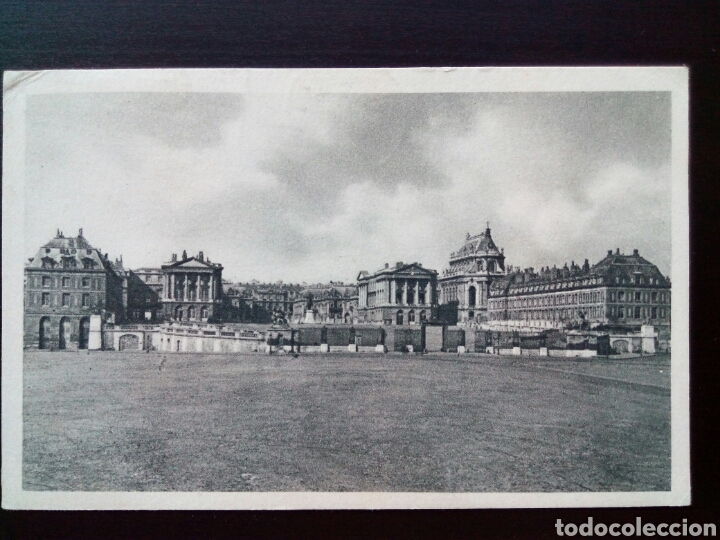 Postales: Postal de Versalles. Castillo. La Cour dHonneur. - Foto 1