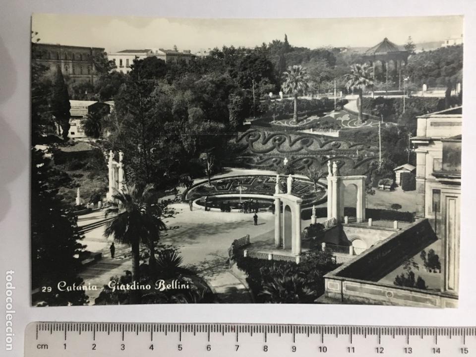 Postkarten: POSTAL. CATANIA. GIARDINO BELLINI. H. 1960?
