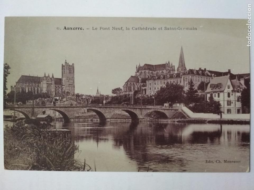 Postcards: POSTAL AUXERRE - LE PONT NEUF, LA CATHEDREALE ET SAINT-GERMAIN, SIN CIRCULAR