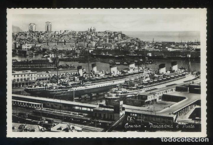 Postkarten: Italia. Liguria. Genova. *Panorama e Porto* Circulada 1956.