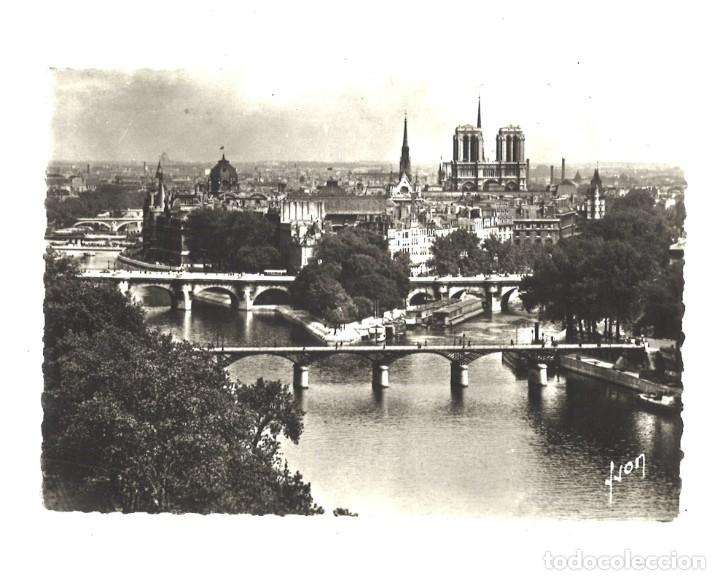 Postales: Paris en flanant. Circulada en 1957 - Foto 1