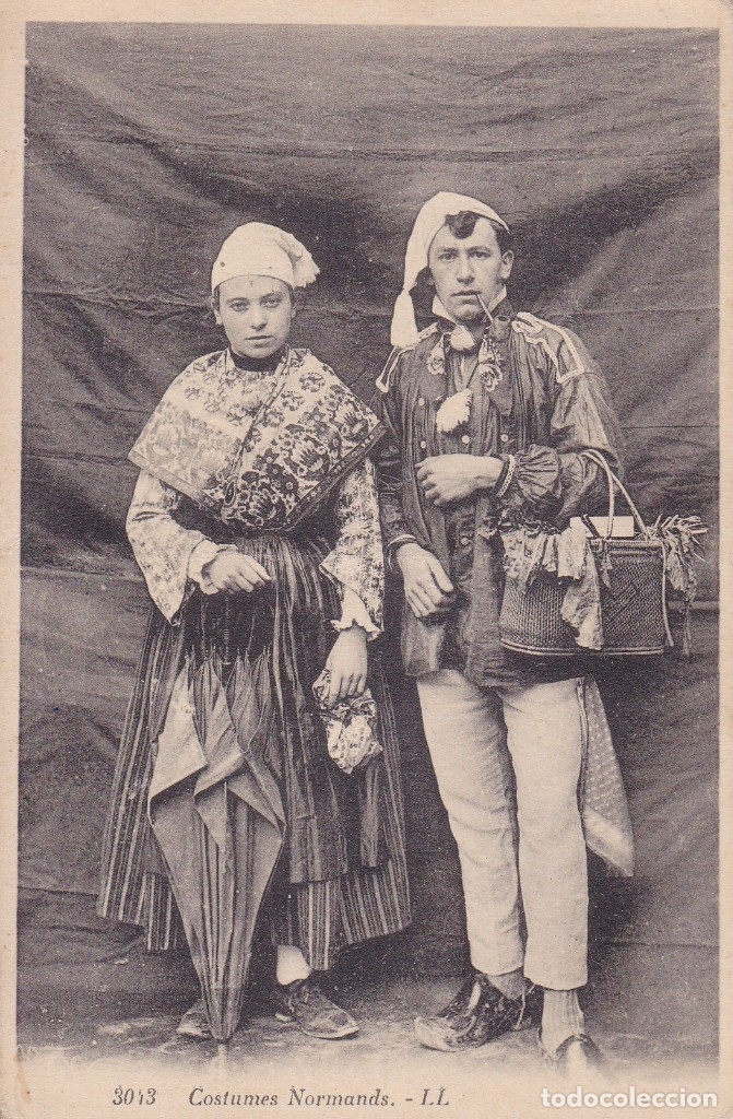 Postales: 3013 Costumes Normands LL (sin circular)