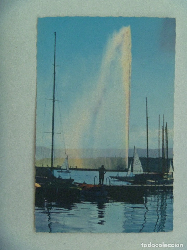 Postales: POSTAL DE GENEVE, GINEBRA  ( SUIZA ): JET DE AGUA . A&Ntilde;OS 60