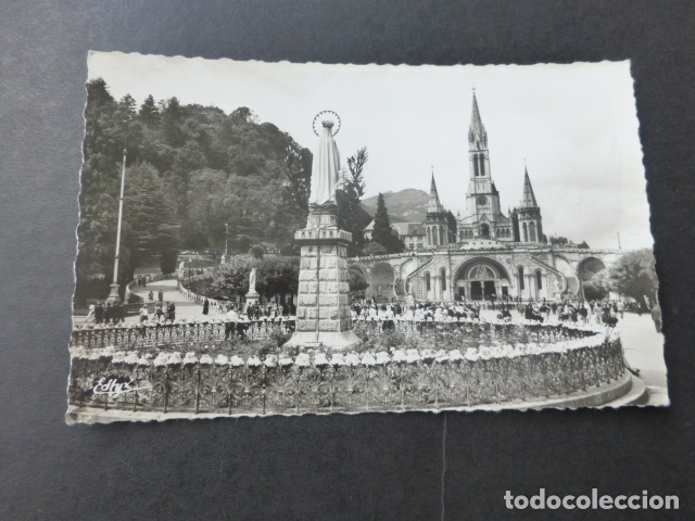 Postales: LOURDES FRANCIA LA BASILICA - Foto 1