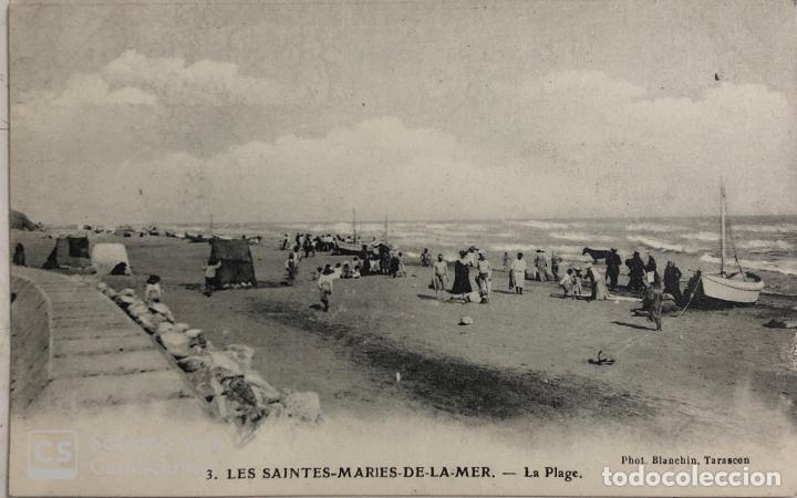 Cartes Postales: TARJETA POSTAL DE FRANCIA- LES SAINTES-MARIES DE LA MER.. LA PLAGE