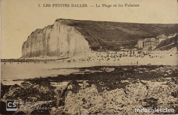Cartes Postales: TARJETA POSTAL DE FRANCIA- LES PETIT DALLES. LA PLAGE ET LES FALAISES.