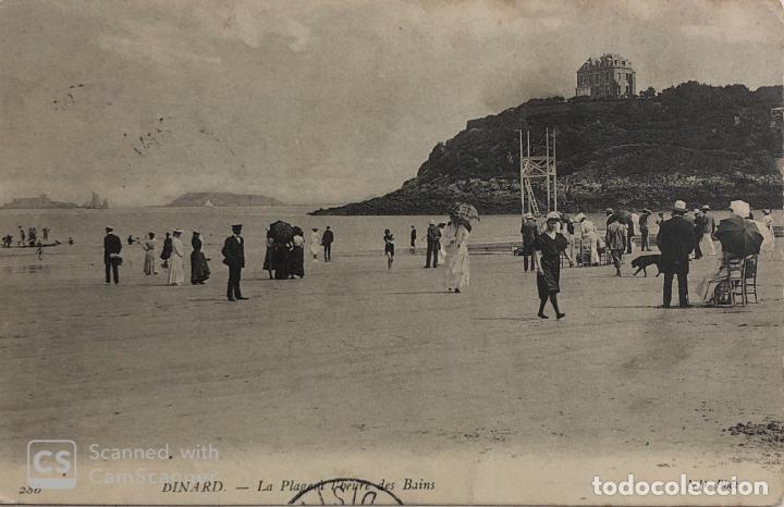 Cartes Postales: TARJETA POSTAL DE FRANCIA-DINARD. LA PLAGE L'HEURE DES BAINS.