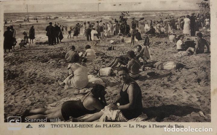 Postcards: TARJETA POSTAL DE FRANCIA-TROUVILLE REINE DES PLAGES- LA PLAGE A L'HEURE DU BAIN.