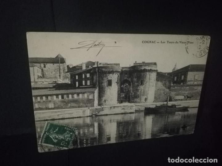 Cartoline: TARJETA POSTAL DE COGNAC. LES TOURS DU VIEUX PONT.