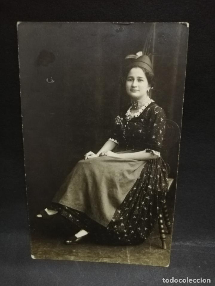 Postcards: TARJETA POSTAL FOTOGRAFICA. UNA MUJER ALEMANA.