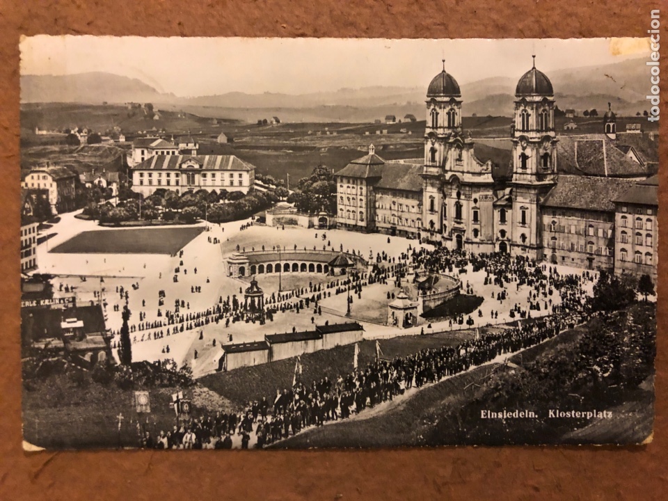 Cartes Postales: EINSIEDELN, KLOSTERPLATZ. POSTAL CIRCULADA EN 1956. CON SELLO. N&deg; 4659 PHOTOGLOB.