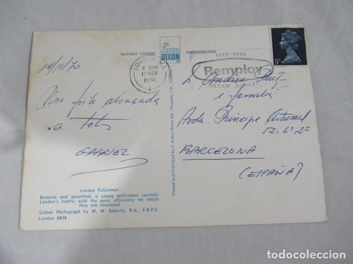 Postales: London - Policeman - Circulada - Foto 2