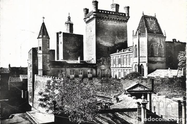 Postkarten: :::: B415 - POSTAL - UZES - LES TOURS DU DUCH&Eacute;