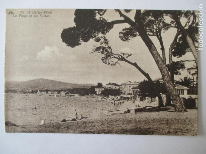 Cartes Postales: TARJETA POSTAL DE FRANCIA. 92 JUAN LES PINS. LA PLAGE ET LE VILLAS