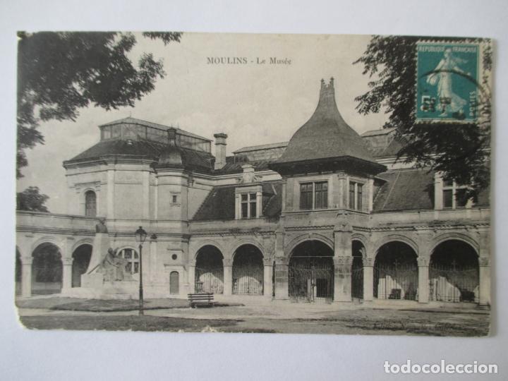 Cartes Postales: TARJETA POSTAL DE FRANCIA. MOULINS LE MUSEE-