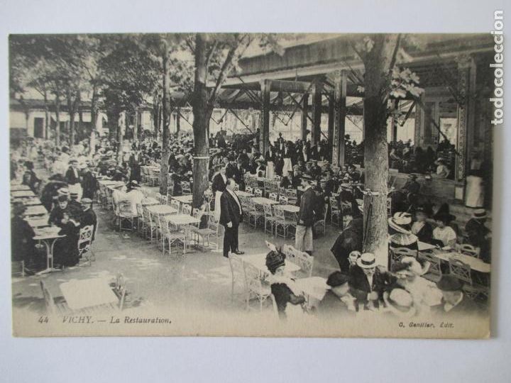 Cartoline: TARJETA POSTAL DE FRANCIA. 44 VICHY LA RESTAURATION.