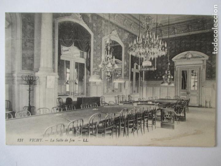 Postales: TARJETA POSTAL DE FRANCIA. 131 VICHY LA SALLE DE JEU LL