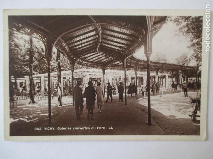 Cartes Postales: TARJETA POSTAL DE FRANCIA. 303 VICHY GALERIES COUVERTES DU PARC LL