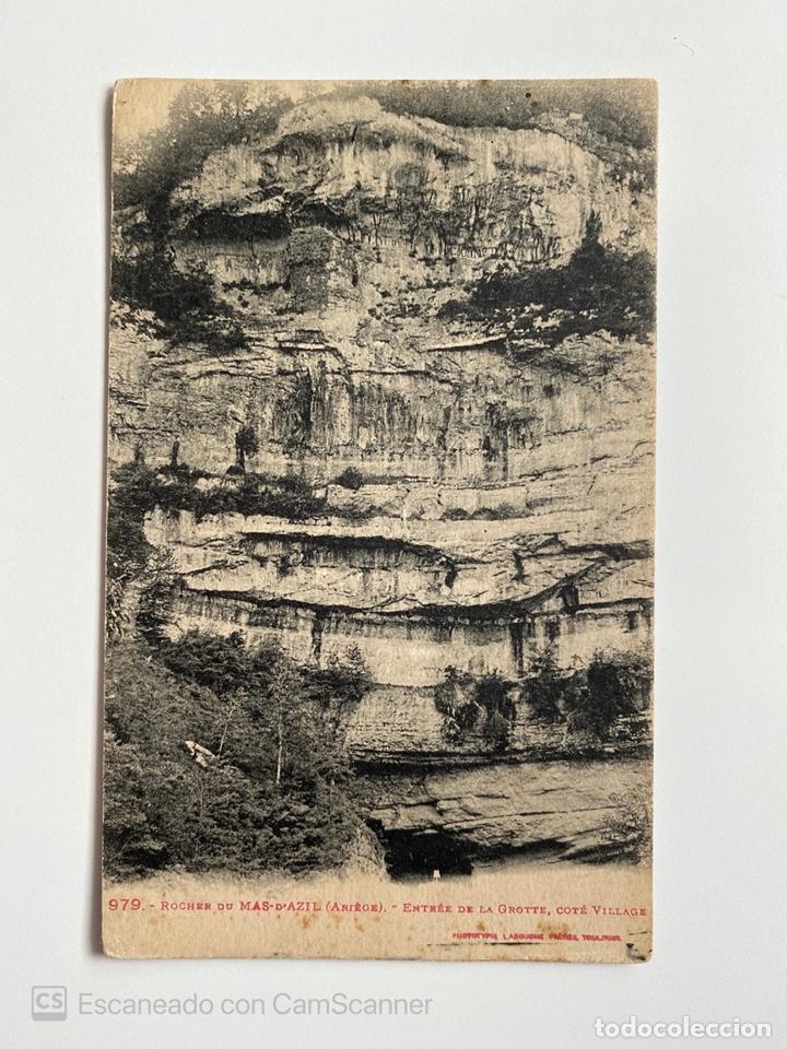 Postcards: TARJETA POSTAL. FRANCIA. ARI&Egrave;GE. ROCHER DU MAS-D'AZIL. ENTR&Eacute;E DE LA GROTTE. COT&Eacute; VILLAGE