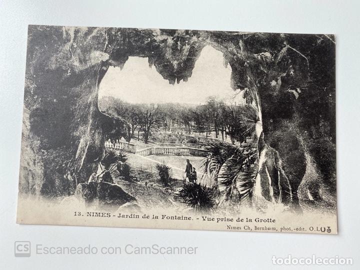 Cartes Postales: TARJETA POSTAL. FRANCIA. GARD. NIMES. JARDIN DE LA FONTAINE. VUE PRISE DE LA GROTTE.