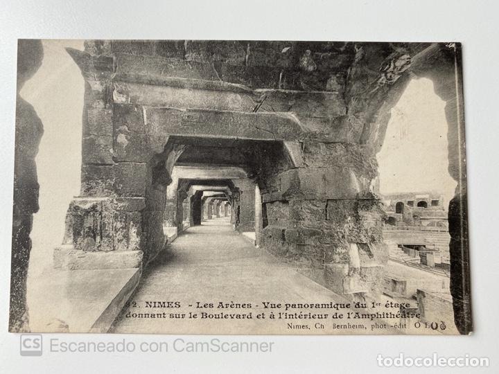 Cartes Postales: TARJETA POSTAL. FRANCIA. GARD. NIMES. LES ARENES. VUE OANORAMIQYE DU 1&ordm; ETAGE