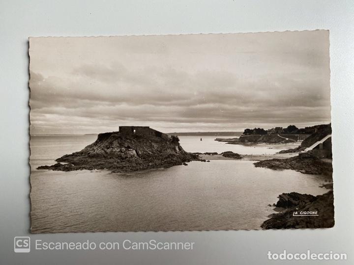 Postais: TARJETA POSTAL. FRANCIA. COSTAS DE ARMOR. SAINT-QUAY-PORTRIEUX. LE ROCHER DE LA COMTESSE ET LA PLAGE