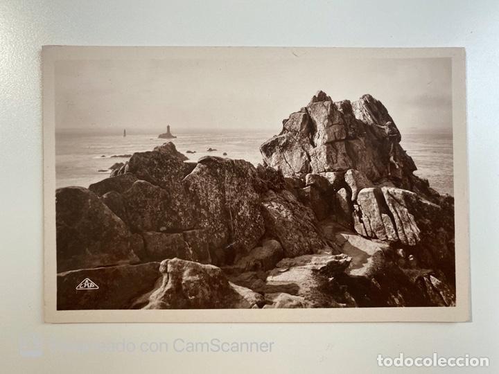 Postais: TARJETA POSTAL. FRANCIA. FINIST&Egrave;RE. EN BRETAGNE. 8.- LA POINTE DU RAZ. PORTE DE L'ENFER DE PLOGOFF
