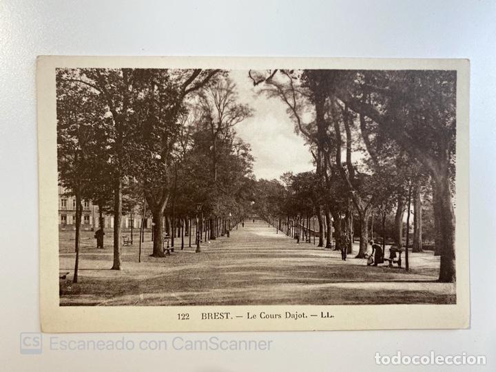Postkarten: TARJETA POSTAL. FRANCIA. FINIST&Egrave;RE. BREST. 122. LE COURS DAJOT.- LL.