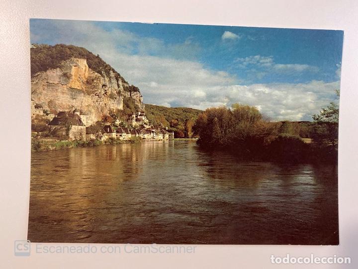 Cartes Postales: TARJETA POSTAL. FRANCIA. DORDOGNE. LA ROQUE-GAGEAC. UN DES PLUS BEAUX VILLAGES DE FRANCE
