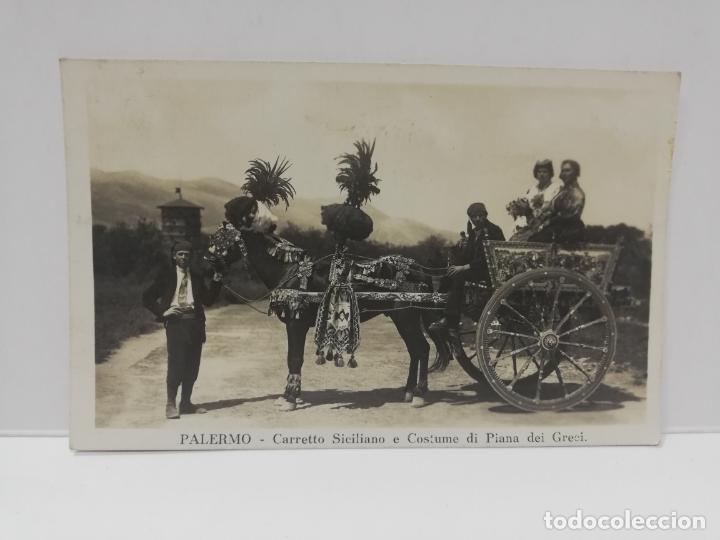 Postais: TARJETA POSTAL FOTOGRAFICA. ITALIA. PALERMO.CARRETTO SICILIANO E COSTUME DI PIANA DEI GRECI.