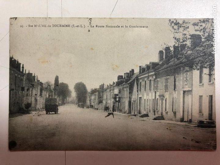 Postais: TARJETA POSTAL DE STE MAURE DE TOURAINE, LA ROUTE NATIONALE ET LA GENDARMERIE. FRANCIA