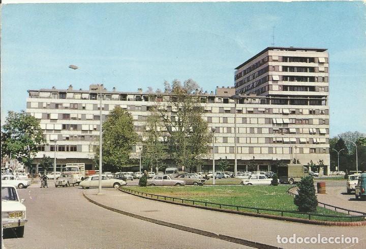 Postkarten: Francia. La Place de la R&eacute;publique. Thionville. 625. A&ntilde;os 1960 y 1970. 10x15 cm. Buen estado. Postal