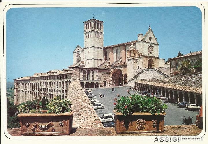 Postales: Italia. Assisi. As&iacute;s. Bas&iacute;lica San Francisco. A&ntilde;os 1960 y 1970. 15x10 cm. Buen estado. Postal.