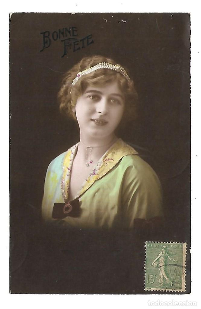 Cartes Postales: AB- FRANCIA POSTAL ANTIGUA DE UNA DAMA CON DIADEMA - CIRCULADA EN Pcip. SIGLO XX