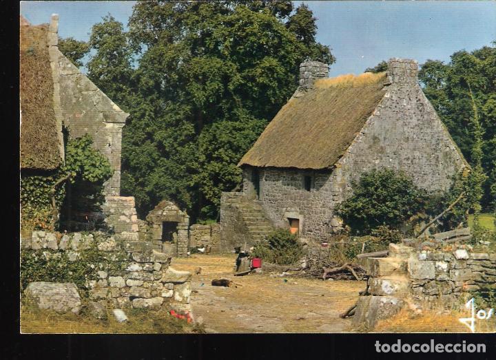 Postais: Chaumu&egrave;re Bretonne. France, Fechada en 1982.