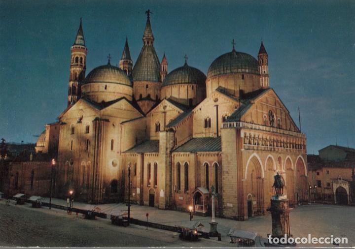 Postcards: ITALIA. POSTAL. PADUA, BAS&Iacute;LICA DEL SANTO. COLOR.