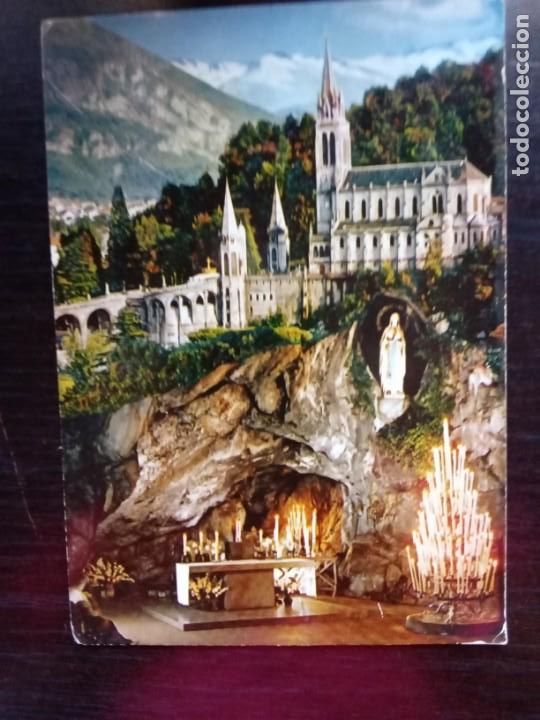 Postales: Lourdes.La Grotte et la Basilique. - Foto 1