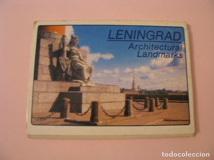 Postales: ESTUCHE CON 14 POSTALES DE CIUDAD LENINGRADO. USSR. 1988. DESCRIPCIONES EN RUSO E INGLES.